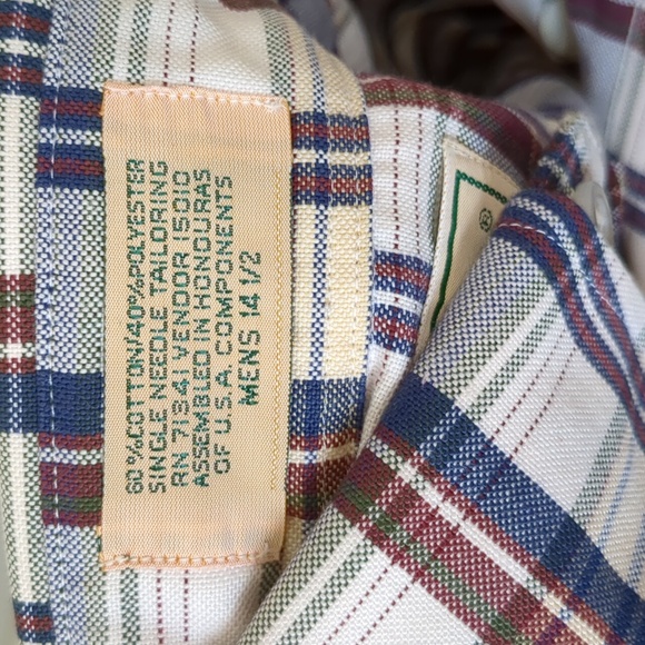 L.L. Bean men's vintage small plaid short sleeve shirt - Picture 8 of 9